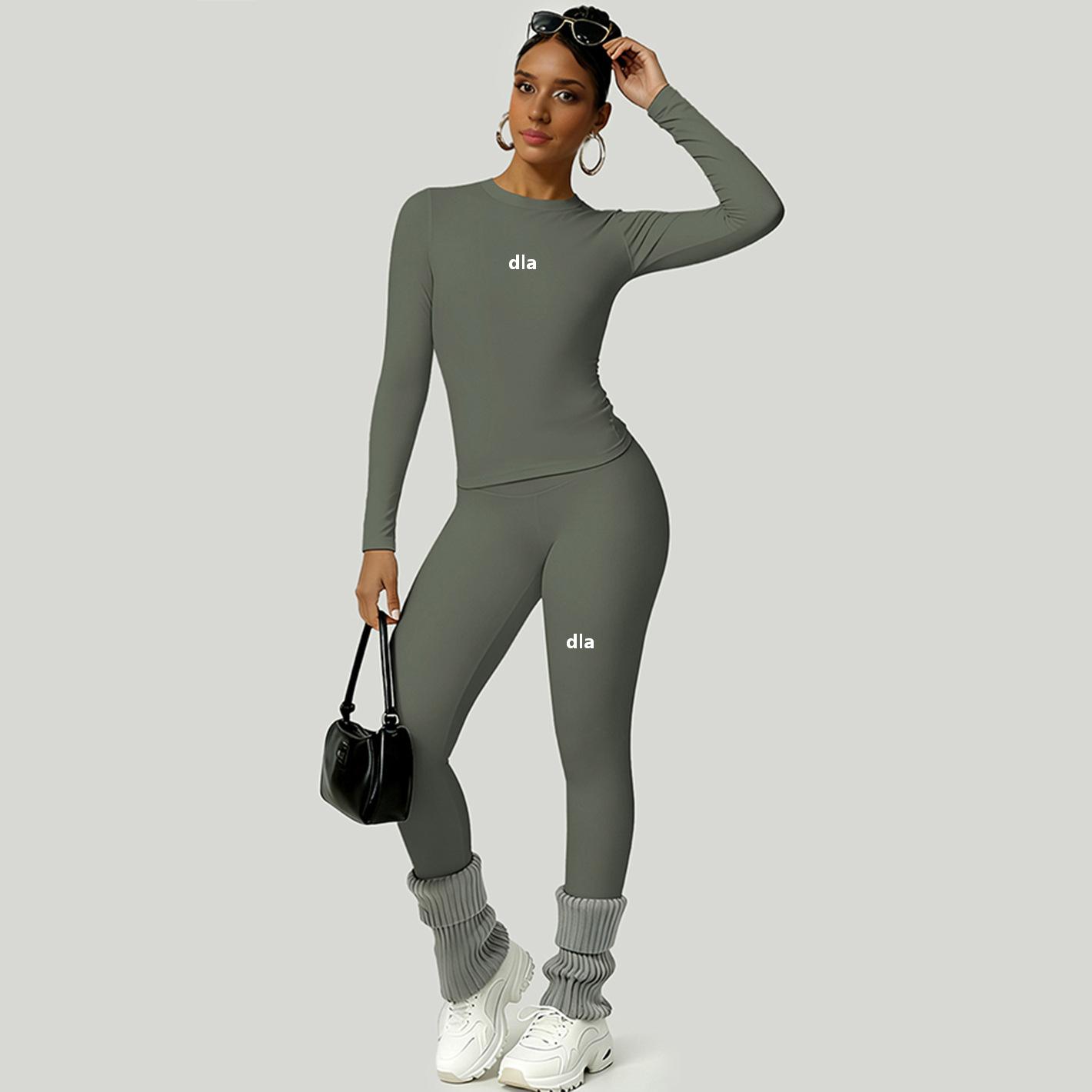 طقم رياضي جديد لليوغا - بنطلون - مراجعة Yoga Fitness Training وسعره